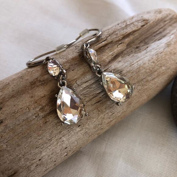 Bundle of 13 Earrings Silver tone Rhinestones Formal Prom Wedding Special Event - Picture 3 of 16